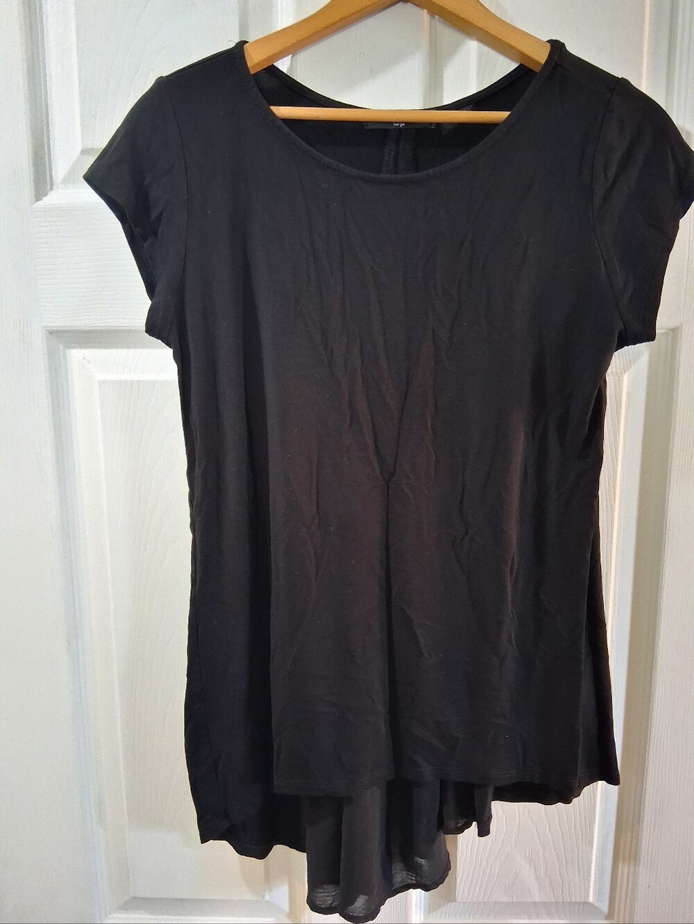 Kim & Cami Black Short Sleeve High-Low Tunic